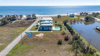 310 S Seashore Ave, Long Beach, MS 39560