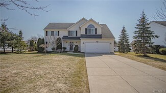 9369 Via Cimato Dr, Clarence Center, NY 14032