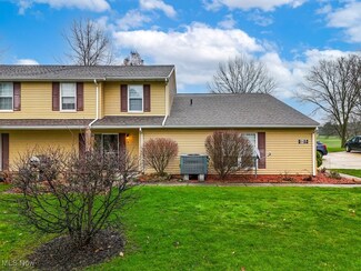 4915 Independence Cir, Stow, OH 44224