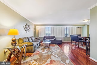 3701 S George Mason Dr Unit 2109N, Falls Church, VA 22041