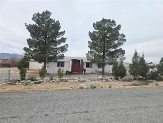 5200 Bonnie St, Pahrump, NV 89048