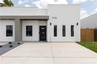 1710 W B St, Mission, TX 78572