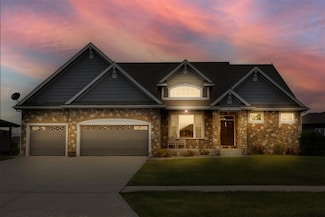 1306 NE 45th St, Ankeny, IA 50021