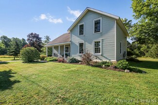 2564 Leonard St, Marne, MI 49435