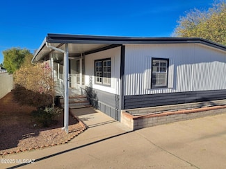 5811 W Circle Z St, Tucson, AZ 85713