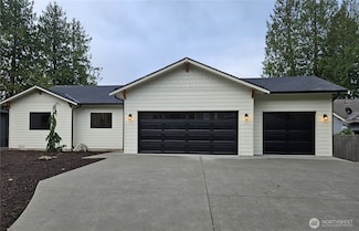 130 Baldwin Ln, Port Ludlow, WA 98365