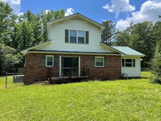 2810 Ben Sanders Rd, Dalzell, SC 29040