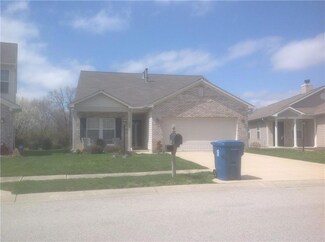 1360 Lake Meadow Dr, Indianapolis, IN 46217