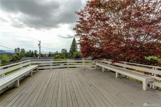 2220 F St, Bellingham, WA 98225