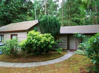2943 NE 178th St, Lake Forest Park, WA 98155