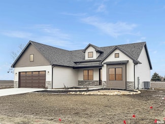 625 W North St, Mount Sterling, IL 62353