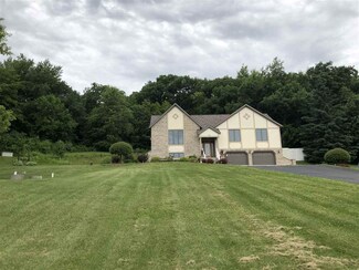 N6485 Kroghville Rd, Waterloo, WI 53594