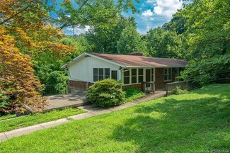 813 Holz Rd, New Albany, IN 47150
