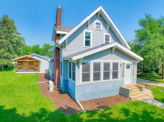 406 12th St, Kerkhoven, MN 56252