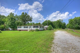 9721 Elm Rd, Carthage, MO 64836