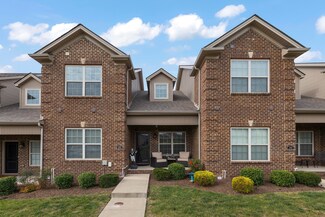 1302 Russell Springs Dr, Lexington, KY 40511