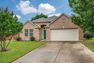 3901 Luck Hole Dr, Denton, TX 76210