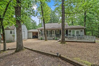 802 Wildwood Trail, Holly Lake Ranch, TX 75765