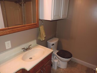 4354 Charlotte Rd, Obetz, OH 43207