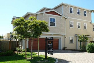501 Sycamore St, Pacifica, CA 94044