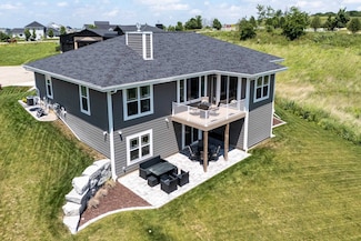 5819 Eagle Prairie Ct, Westport, WI 53597