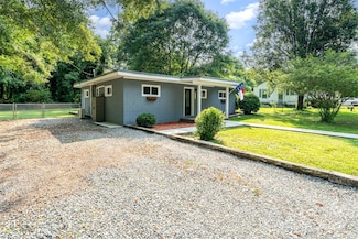112 Lineberger St, Stanley, NC 28164