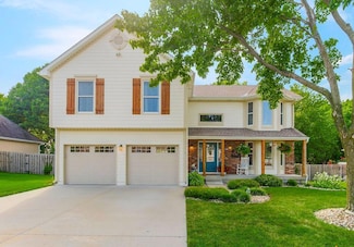 1006 Oak Dr, Raymore, MO 64083