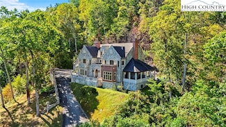 5742 Nc Highway 194 S, Banner Elk, NC 28604