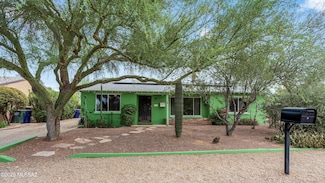 2733 E Exeter St, Tucson, AZ 85716