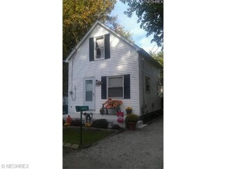 1429 4th St, Lakemore, OH 44250