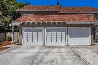 130 Brenton Ct, Mountain View, CA 94043
