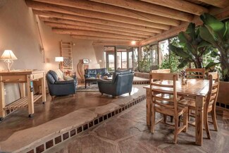 20 Gorge Way, El Prado, NM 87529