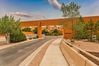 601 Circulo de Morelia Unit 103, Santa Fe, NM 87506