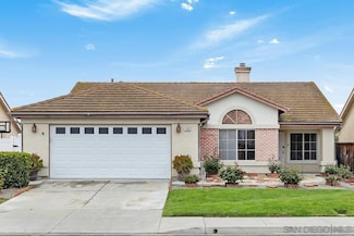 183 Plumosa St, Oceanside, CA 92058