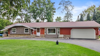 11663 W Sunnybrook Rd, Franklin, WI 53132