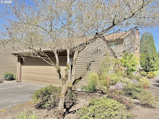 1235 NW Michelbook Ln, McMinnville, OR 97128
