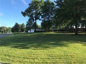 2432 Shepherds Ridge, Poland Township, OH 44514
