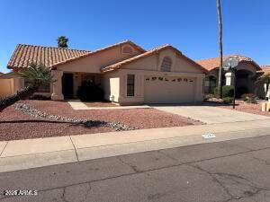 7239 W Morrow Dr, Glendale, AZ 85308