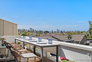 2874 Luciernaga St, Carlsbad, CA 92009