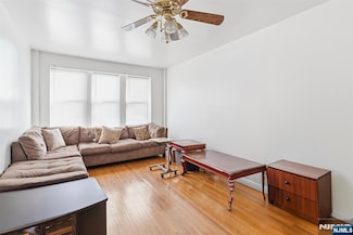 19 Lyons Ave Unit 409, Newark, NJ 07112