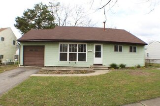 1123 Little Plum Ln, Columbus, OH 43227