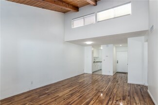 20134 Leadwell St Unit 337, Winnetka, CA 91306