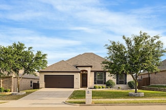 230 Heatherstone Dr, Midlothian, TX 76065
