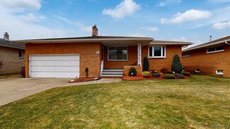 22 Nash St, Buffalo, NY 14206