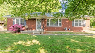 6515 Upper Hunters Trace, Louisville, KY 40216