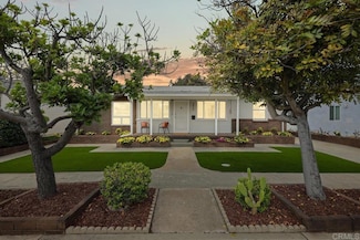 3833 Tomahawk Ln, San Diego, CA 92117