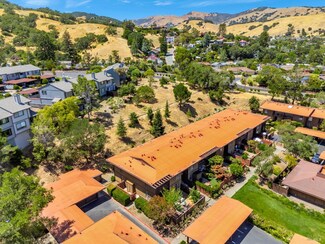 934 Lea Dr Unit 11, San Rafael, CA 94903