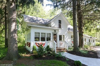 428 Johnson Rd, Trail Creek, IN 46360