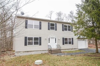 2043 Skyview Terrace, Tobyhanna, PA 18466