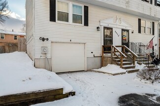 8408B Shallowcreek Rd, Liverpool, NY 13090